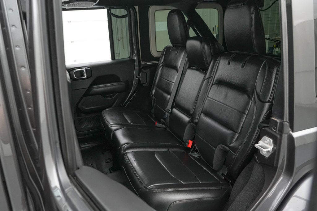 2021 Jeep Wrangler Unlimited Sahara Altitude