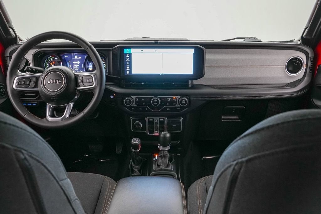 2024 Jeep Wrangler Sahara 4xe