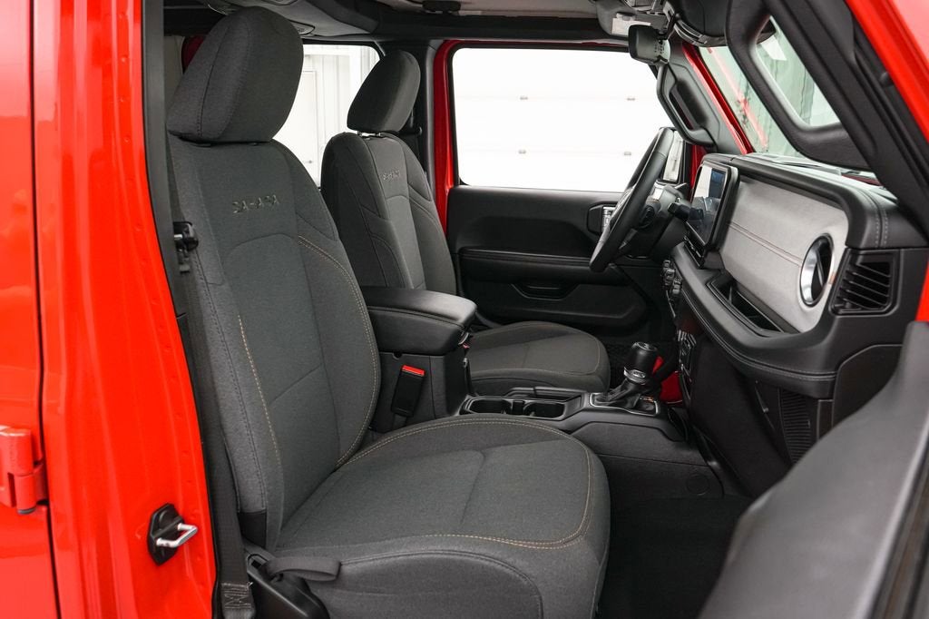 2024 Jeep Wrangler Sahara 4xe