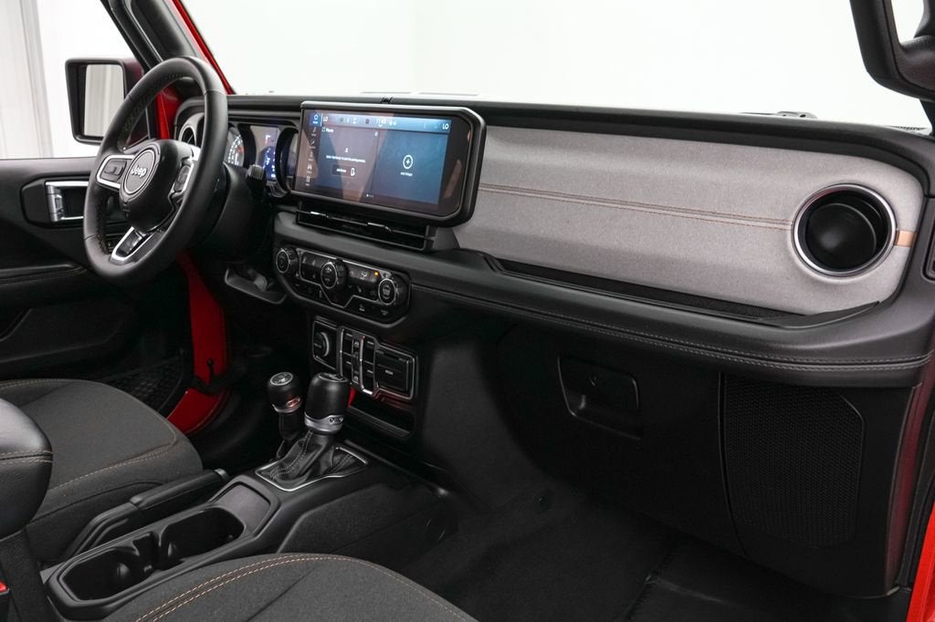2024 Jeep Wrangler Sahara 4xe
