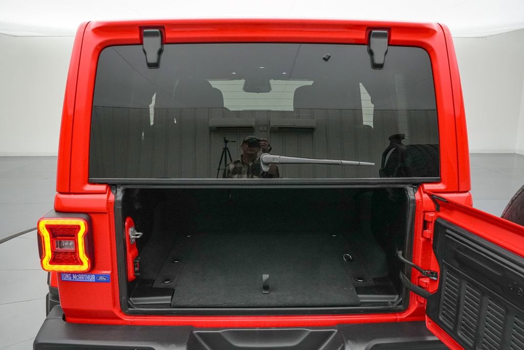 2025 Jeep Wrangler Sahara 4xe