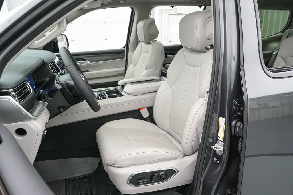 2024 Jeep Wagoneer Series II