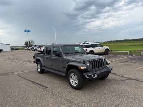 2021 Jeep Gladiator Sport