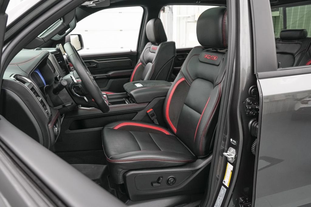 2025 RAM 1500 RHO