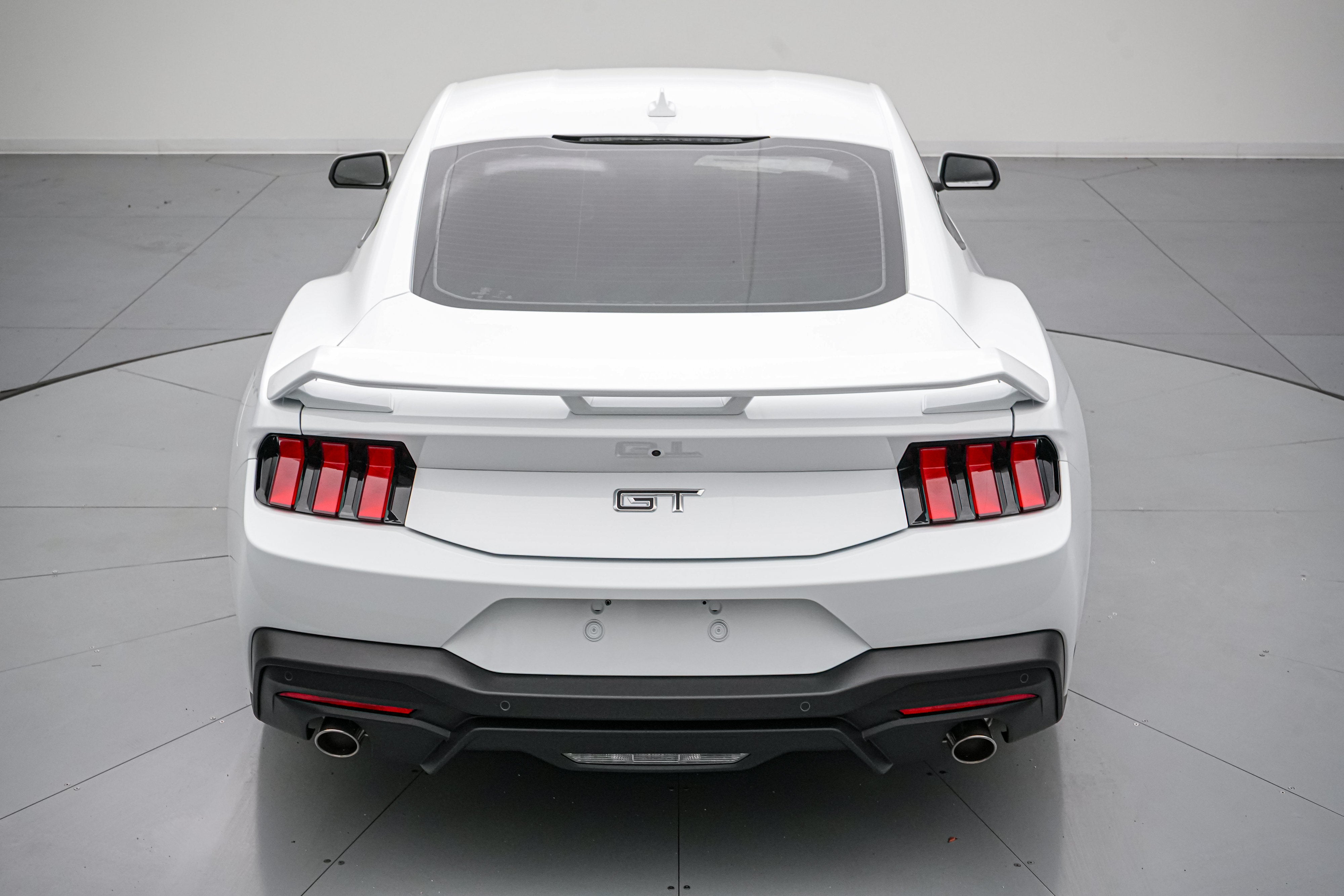 2026 Ford Mustang LMP 810