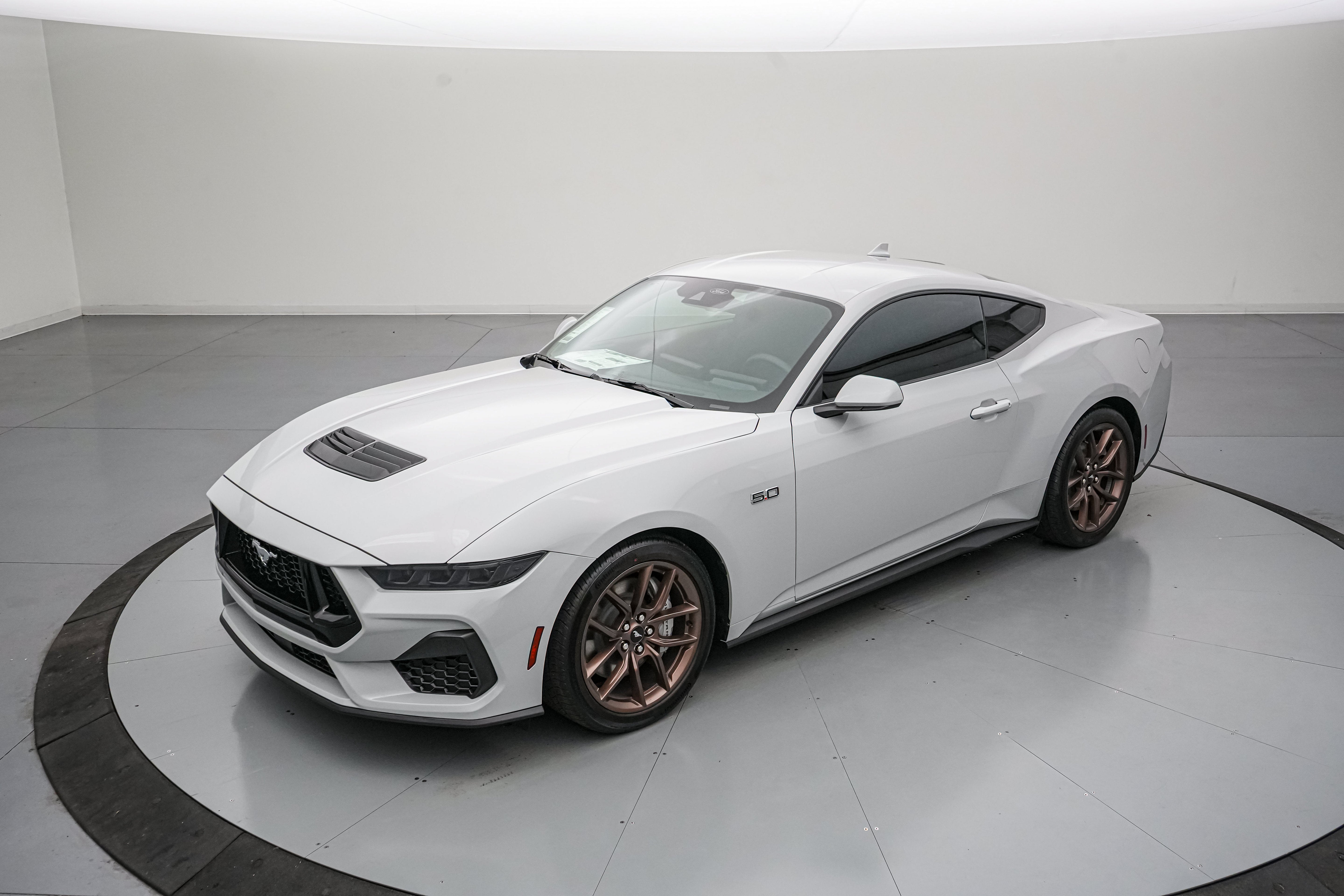 2026 Ford Mustang LMP 810