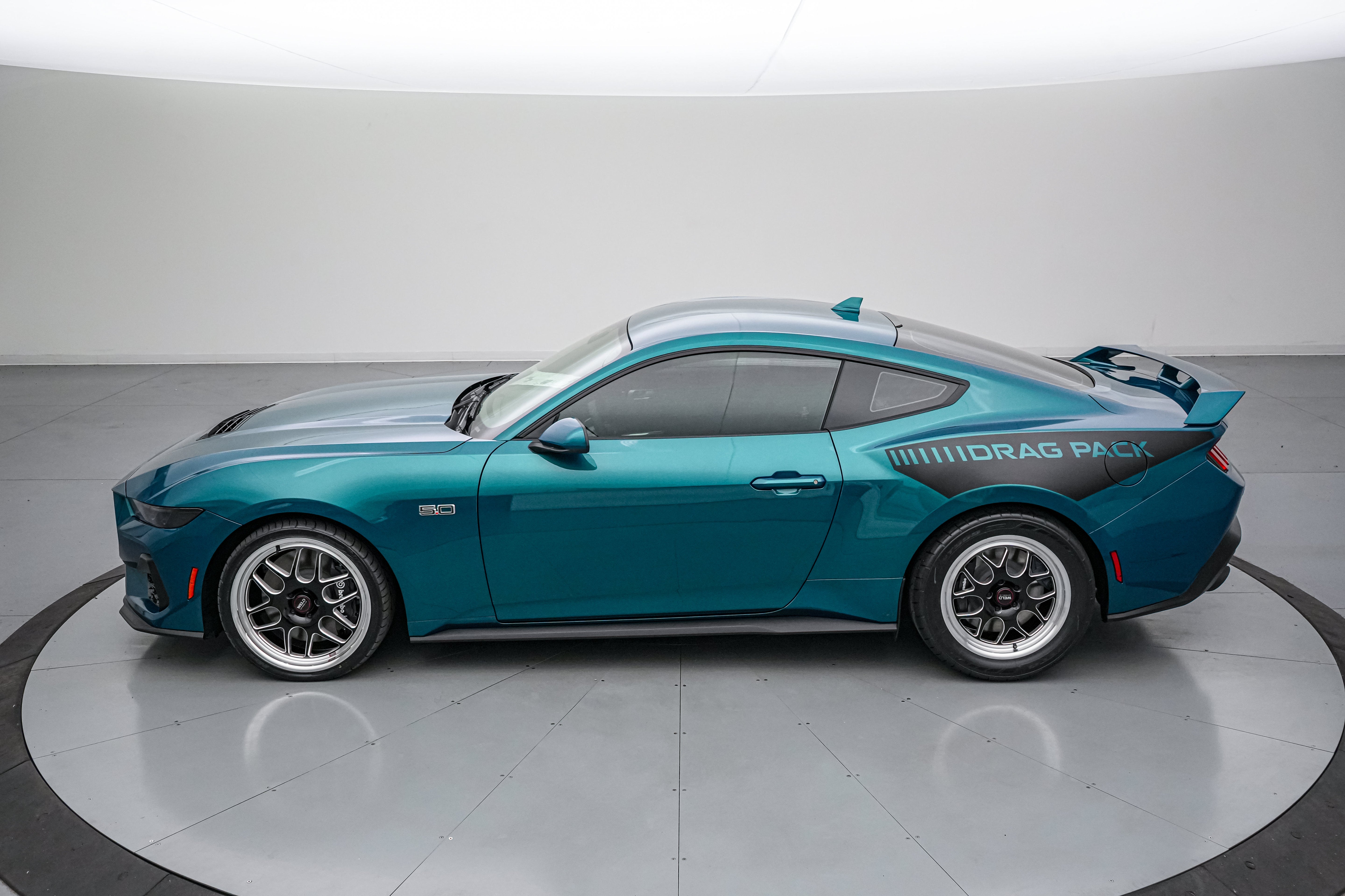 2026 Ford Mustang LMP 810 Drag Pack