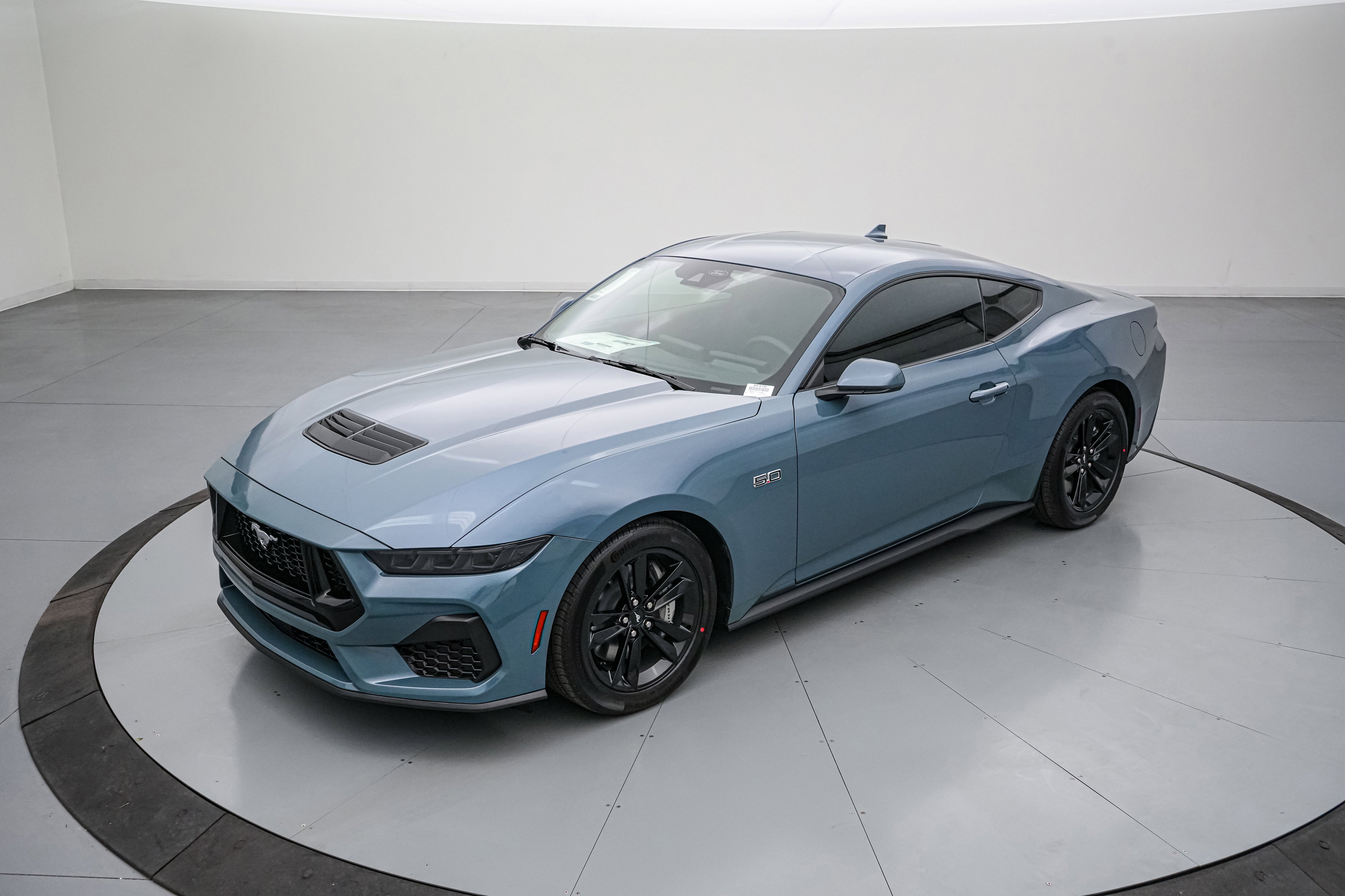 2026 Ford Mustang LMP 810