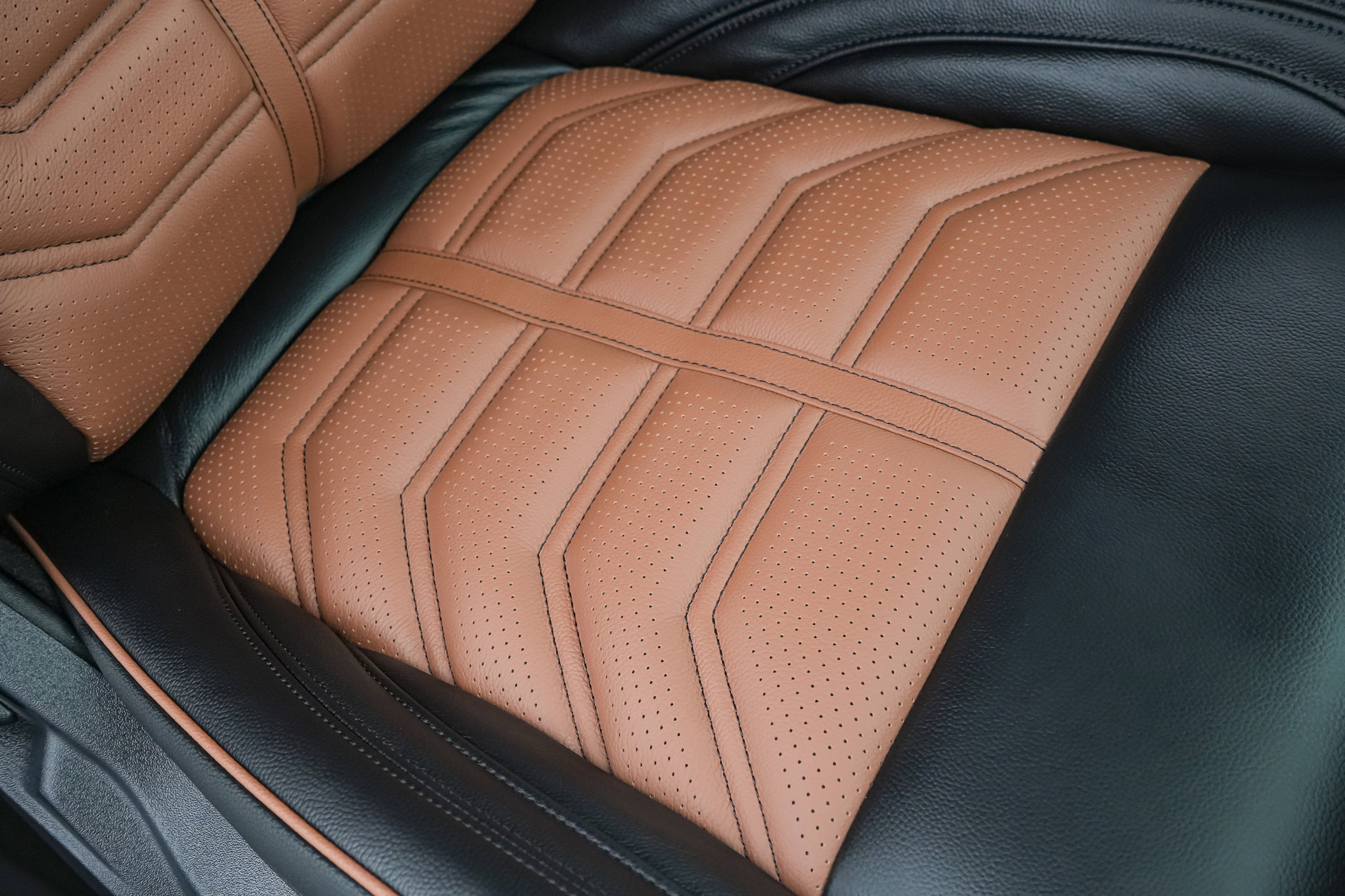 2026 Ford Mustang LMP 810 75th Anniversary Edition