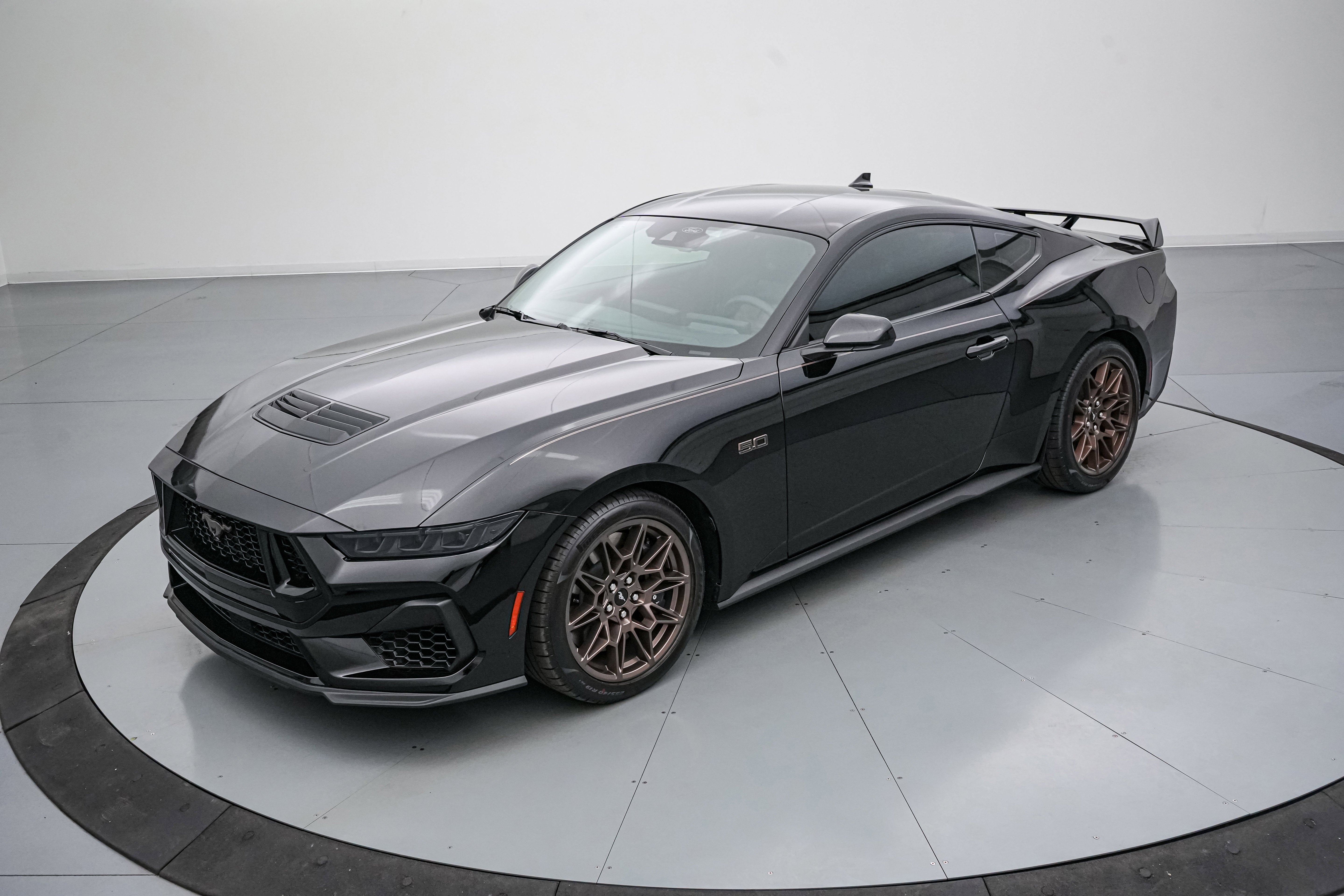 2026 Ford Mustang LMP 810 75th Anniversary Edition