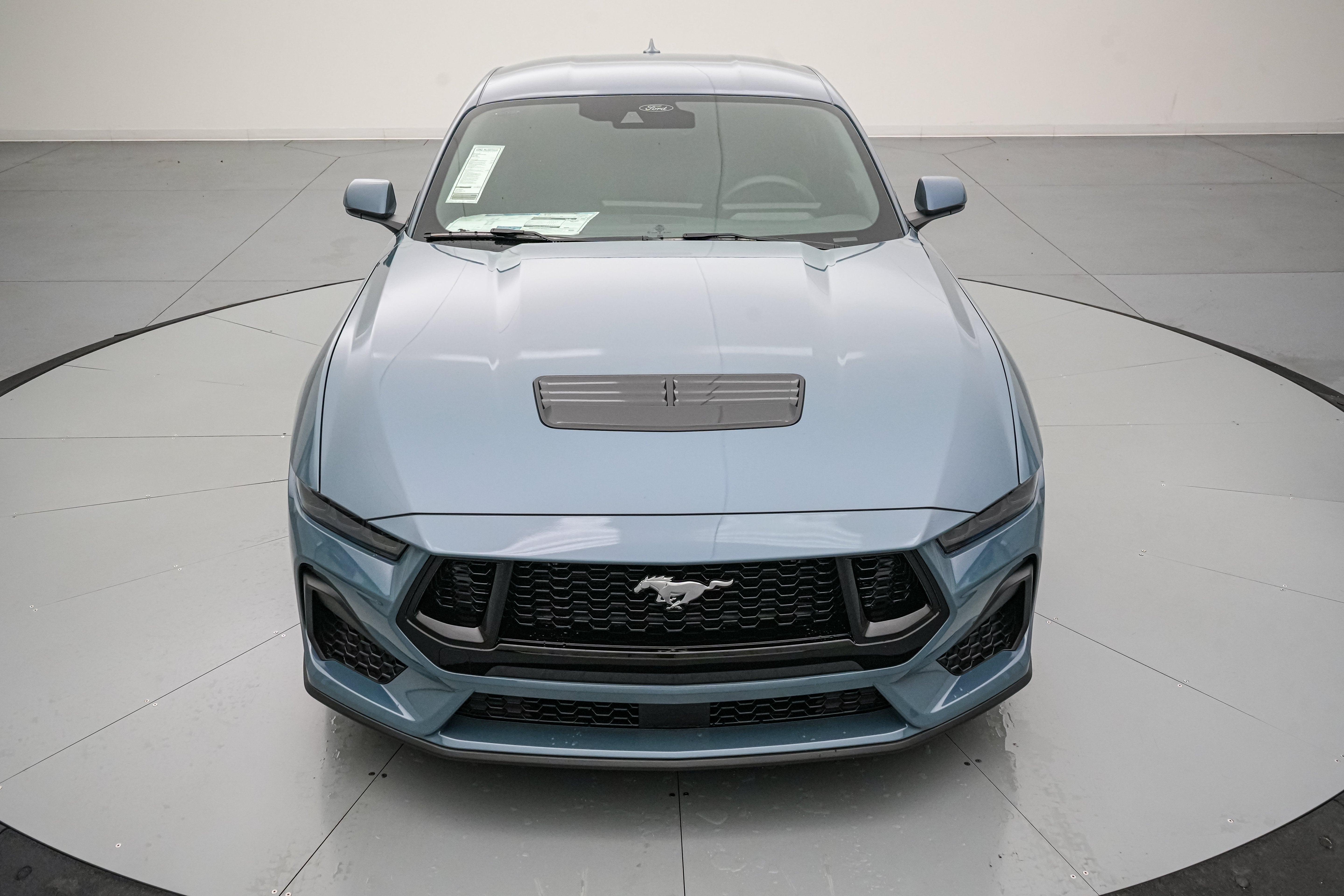 2026 Ford Mustang LMP 810