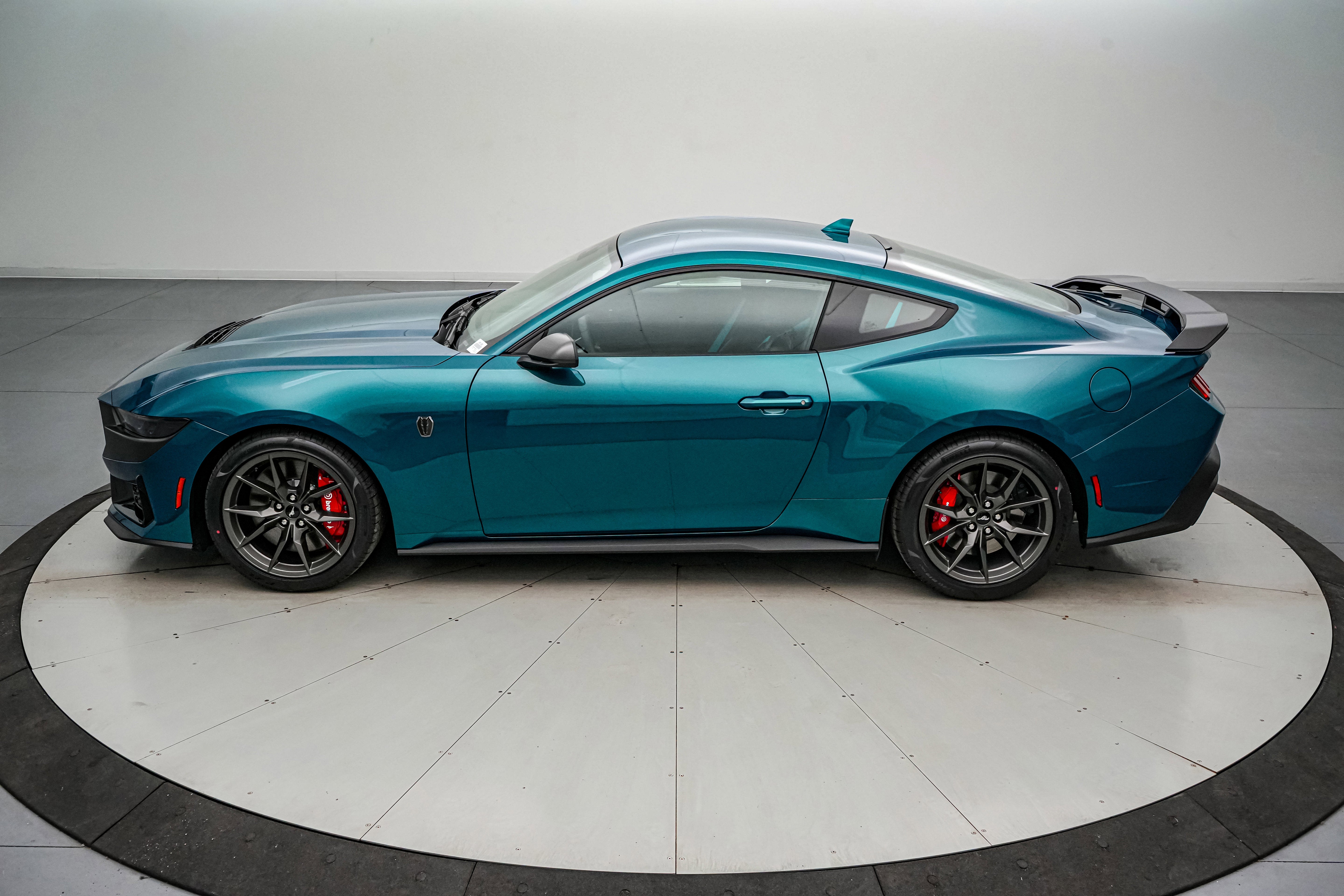 2026 Ford Mustang Dark Horse