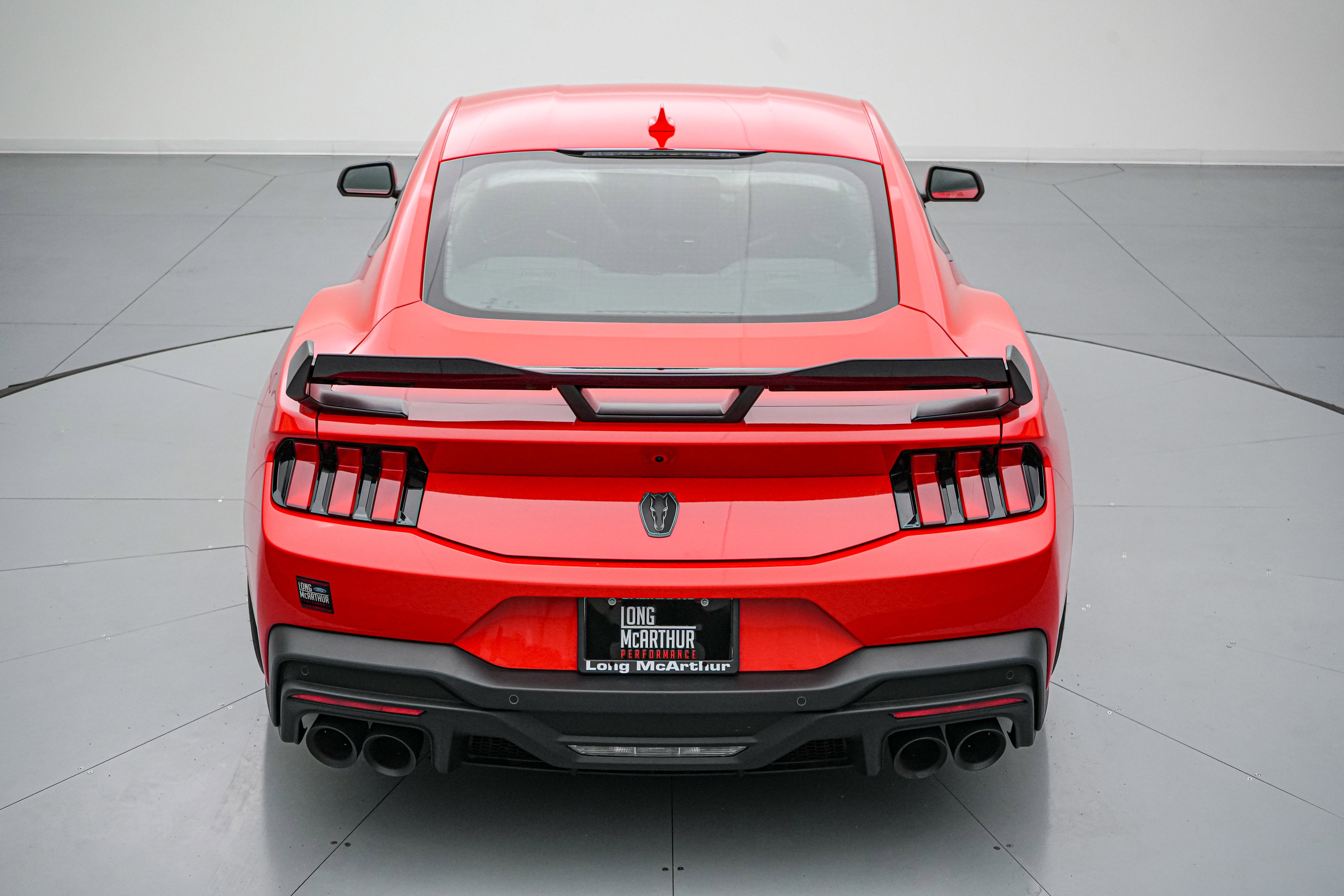 2026 Ford Mustang Dark Horse