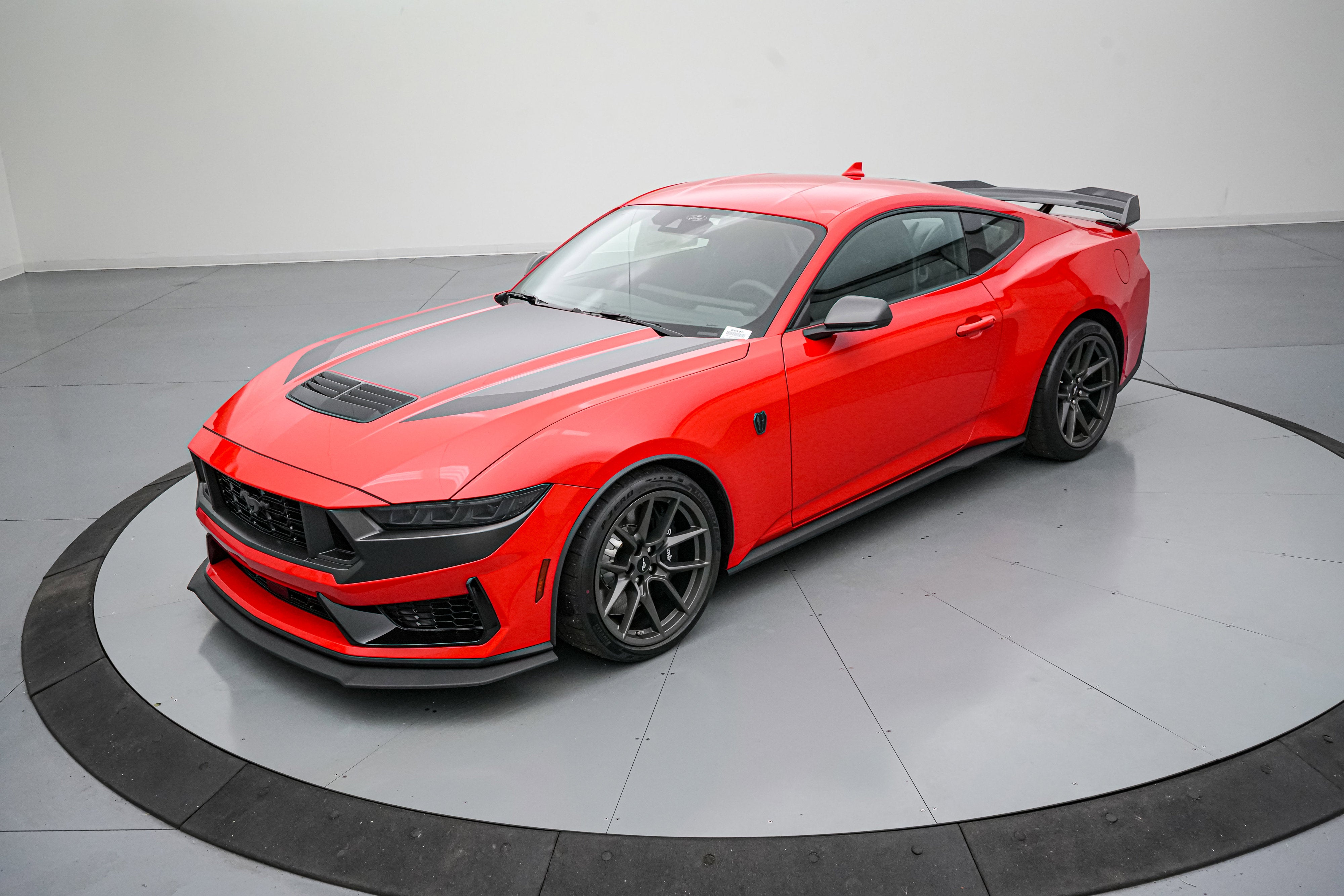 2026 Ford Mustang Dark Horse