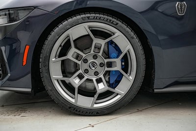 2025 Ford Mustang Dark Horse