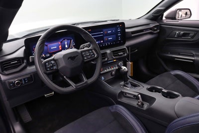 2025 Ford Mustang Dark Horse