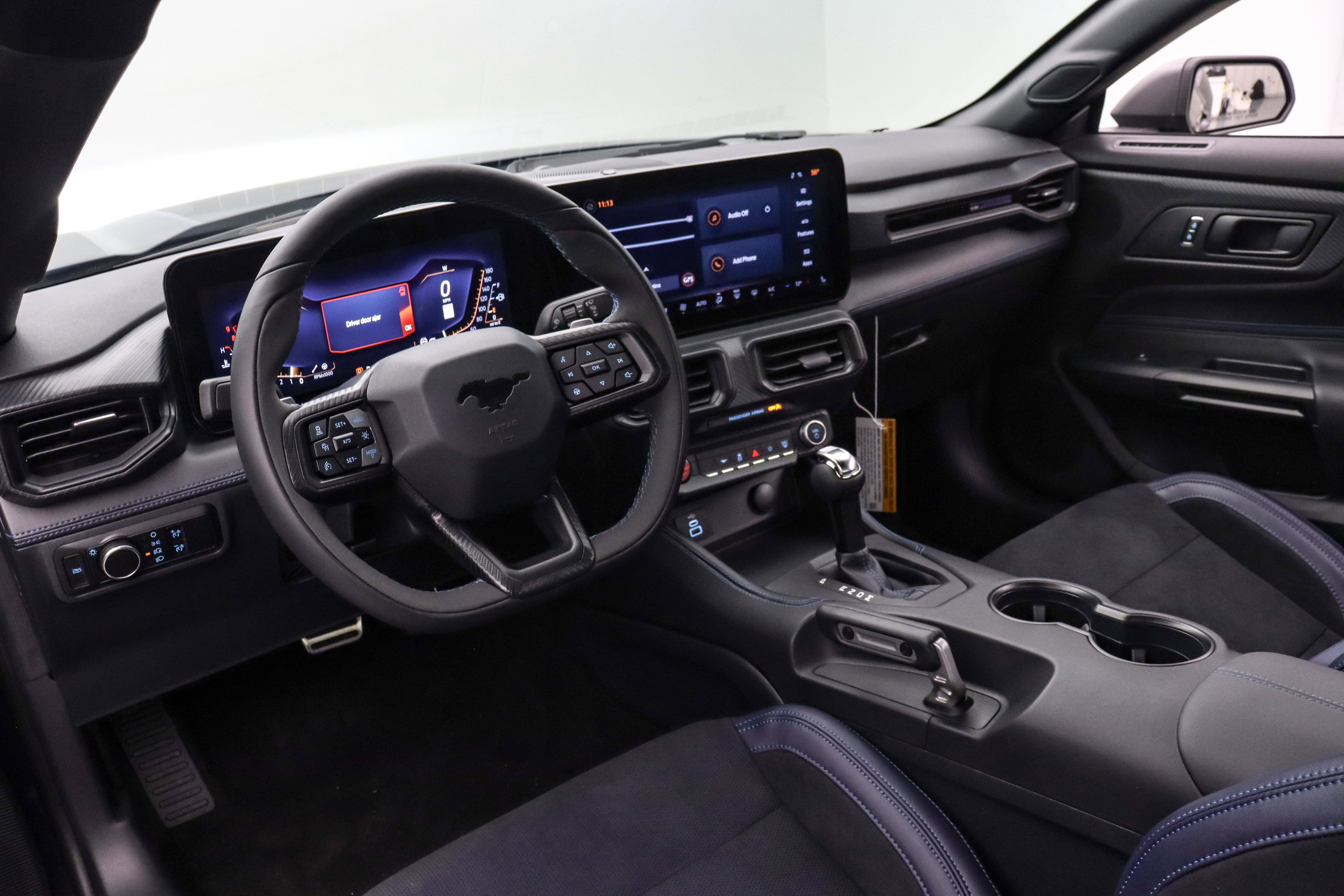 2025 Ford Mustang Dark Horse