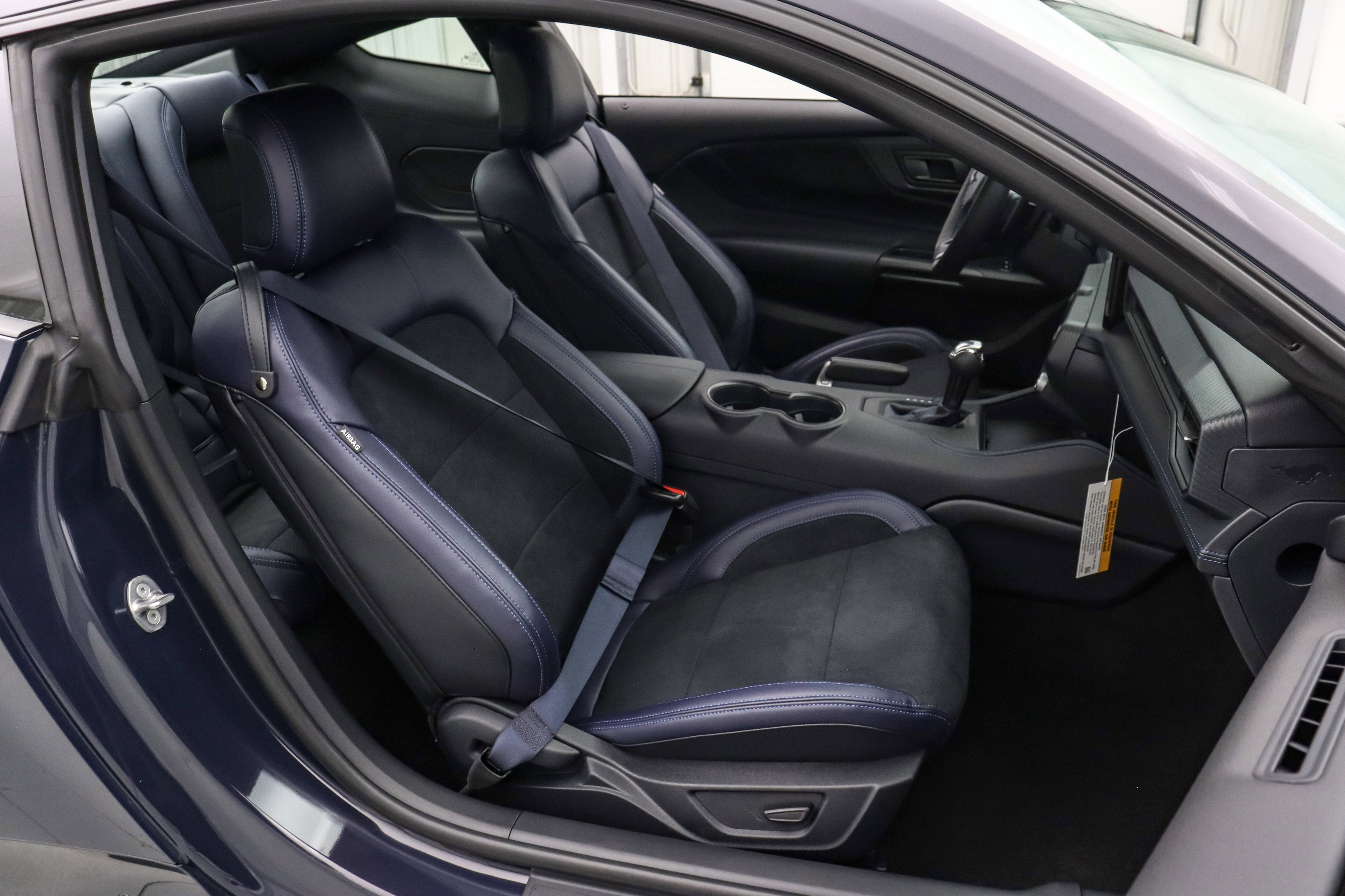 2025 Ford Mustang Dark Horse