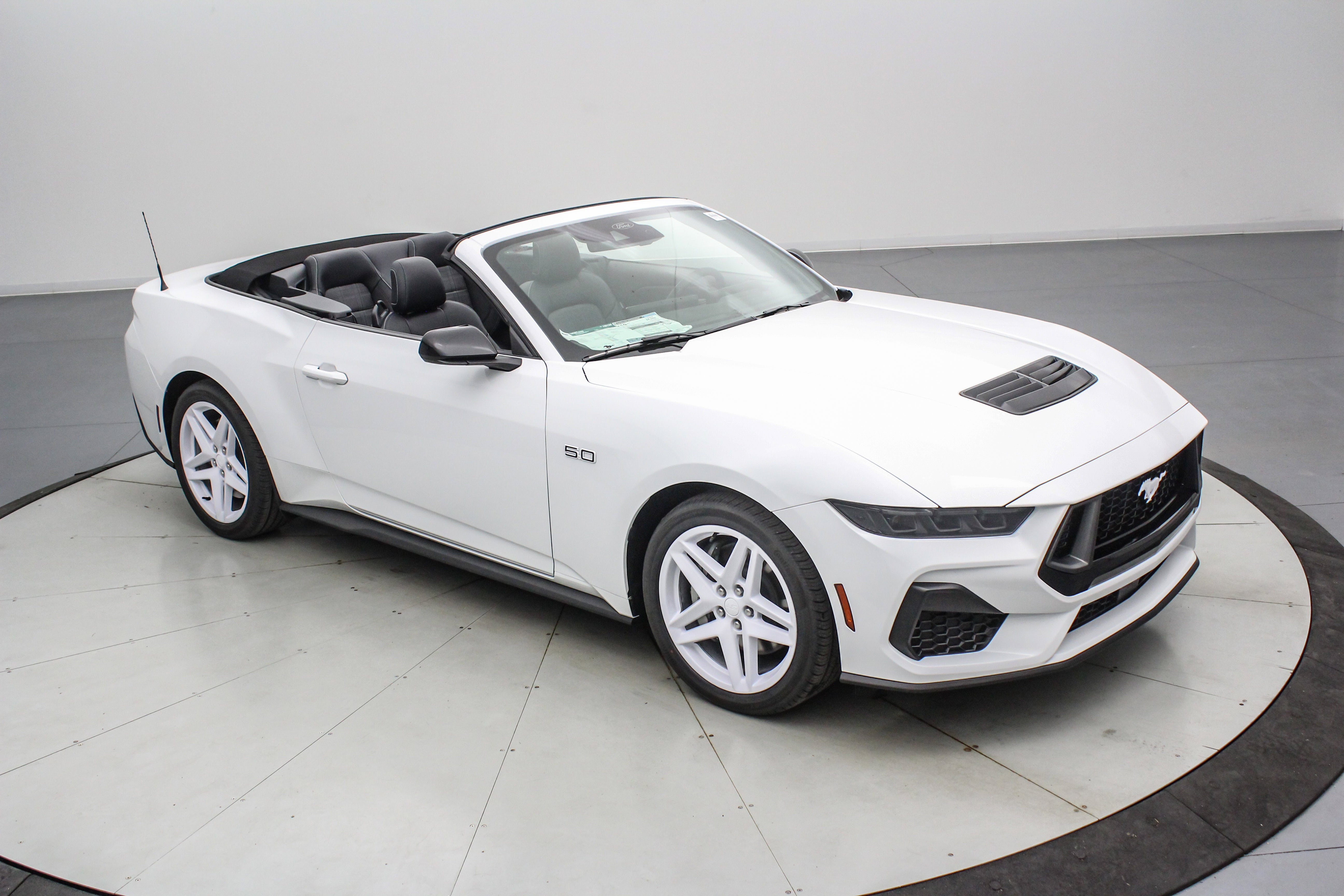 2026 Ford Mustang GT Premium w/FX