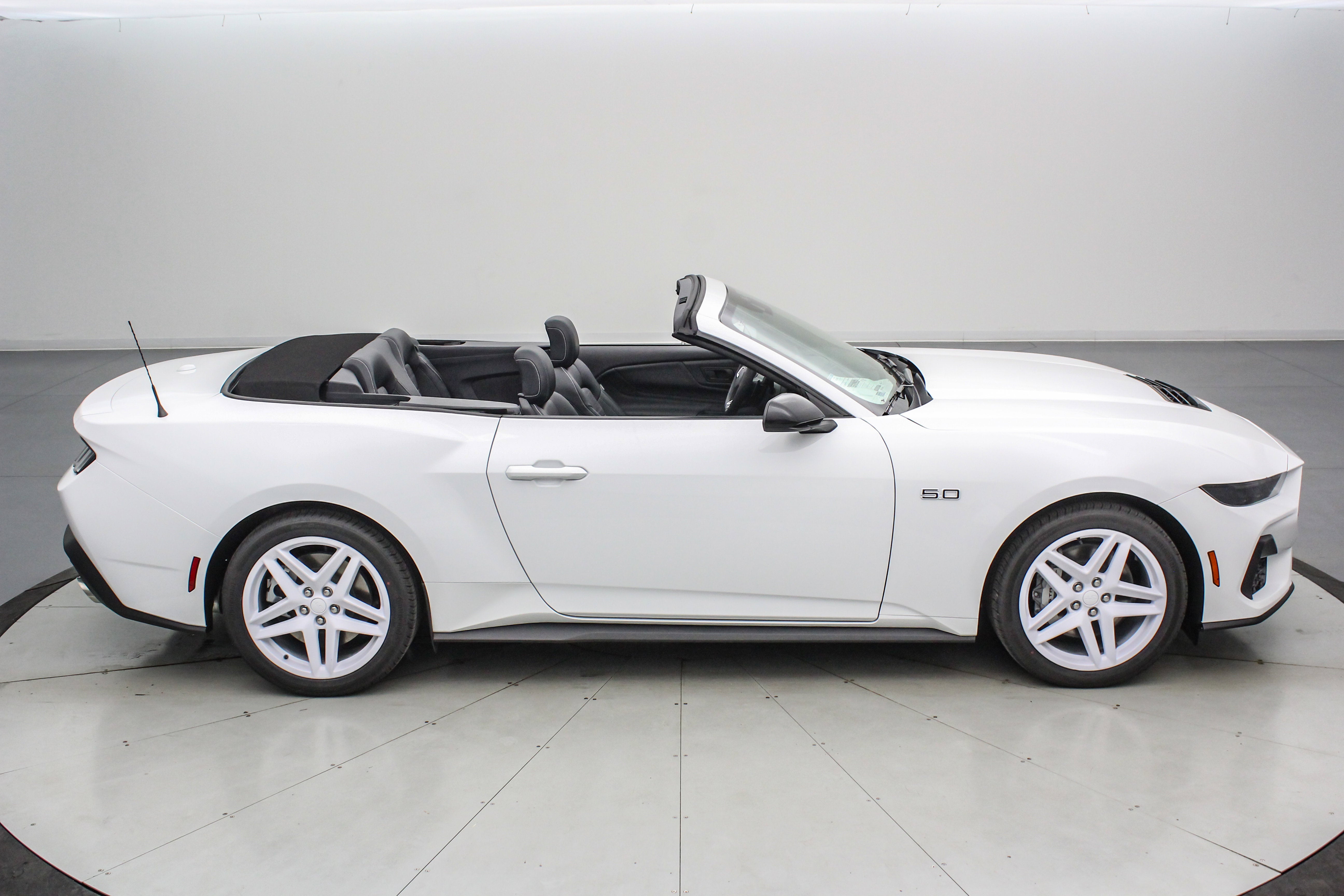 2026 Ford Mustang GT Premium w/FX