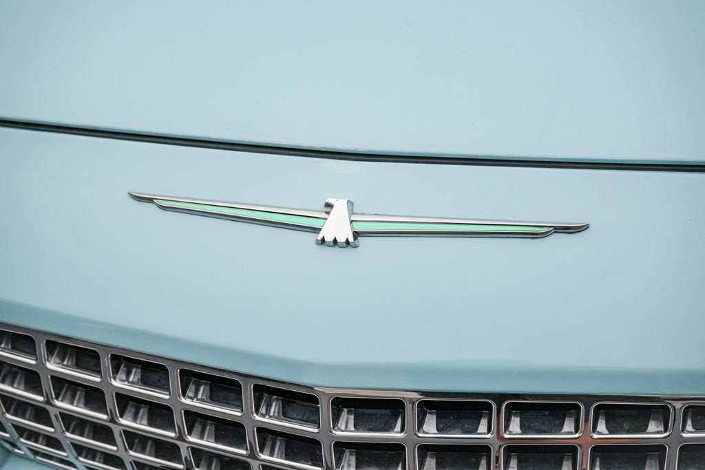 2003 Ford Thunderbird Base