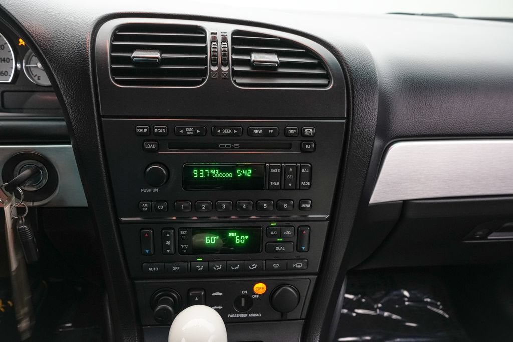 2003 Ford Thunderbird Base