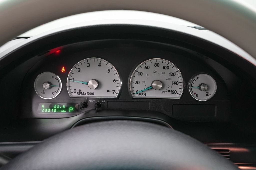 2003 Ford Thunderbird Base