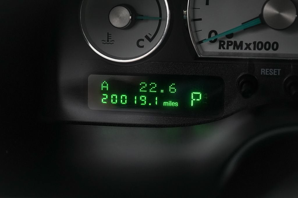 2003 Ford Thunderbird Base