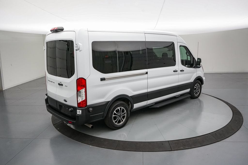 2024 Ford Transit-350 XLT