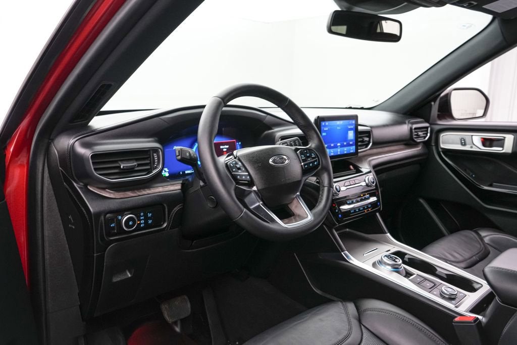 2023 Ford Explorer Platinum