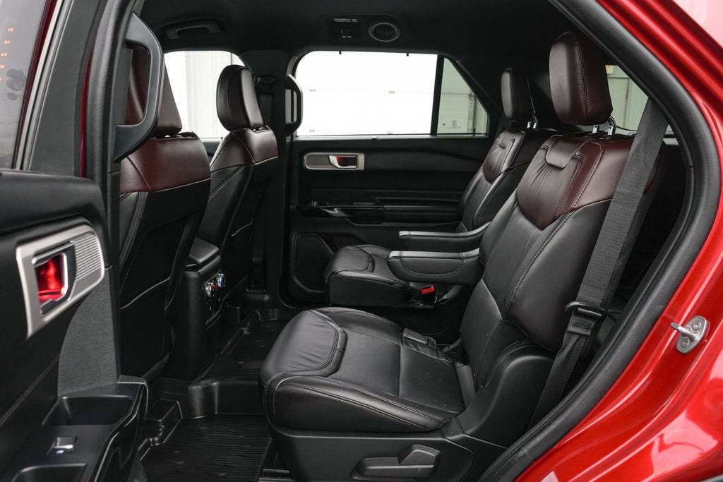 2023 Ford Explorer Platinum