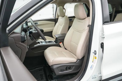 2023 Ford Explorer Platinum