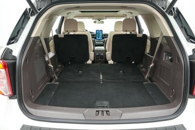 2023 Ford Explorer Platinum