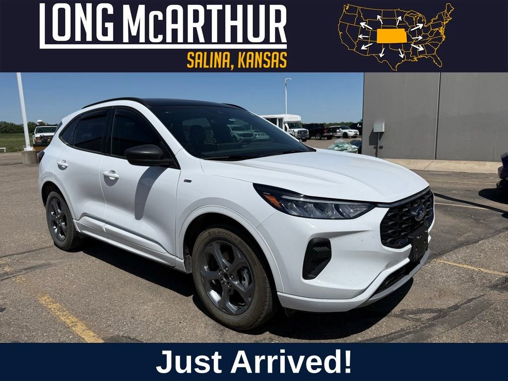 2023 Ford Escape ST-Line