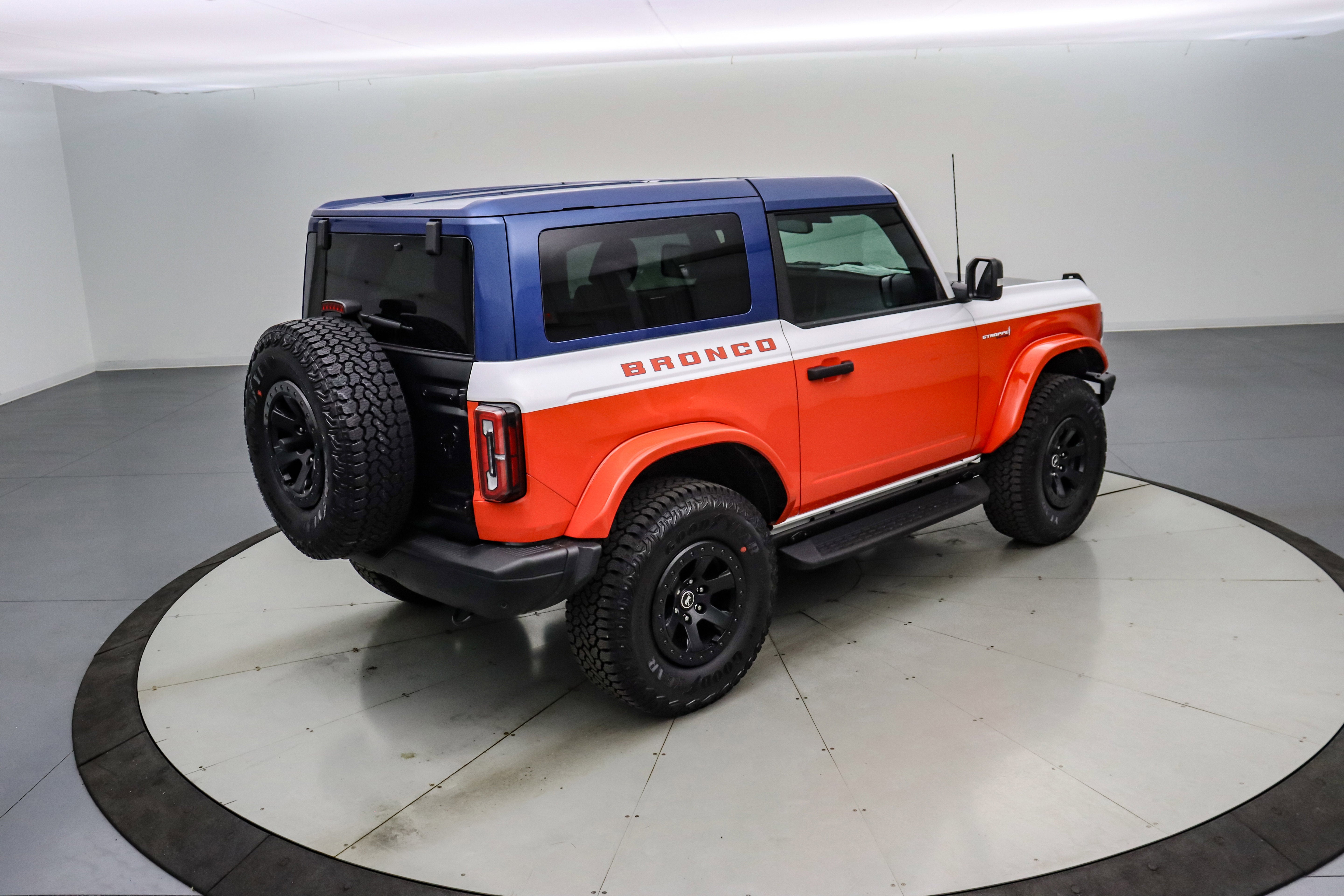 2025 Ford Bronco Stroppe Edition