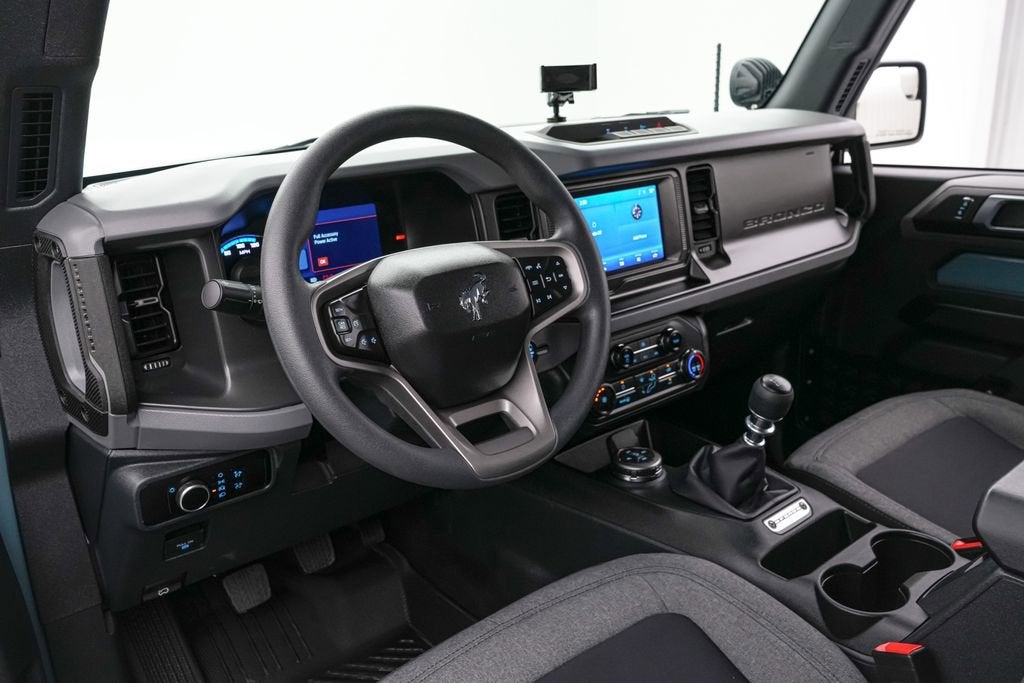 2023 Ford Bronco w/ Sasquatch Pkg