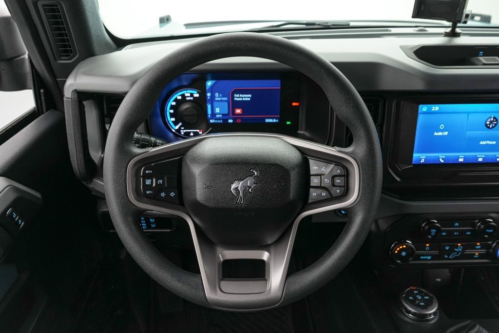 2023 Ford Bronco w/ Sasquatch Pkg