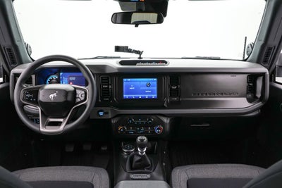 2023 Ford Bronco w/ Sasquatch Pkg