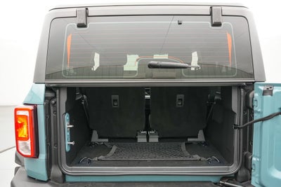 2023 Ford Bronco w/ Sasquatch Pkg