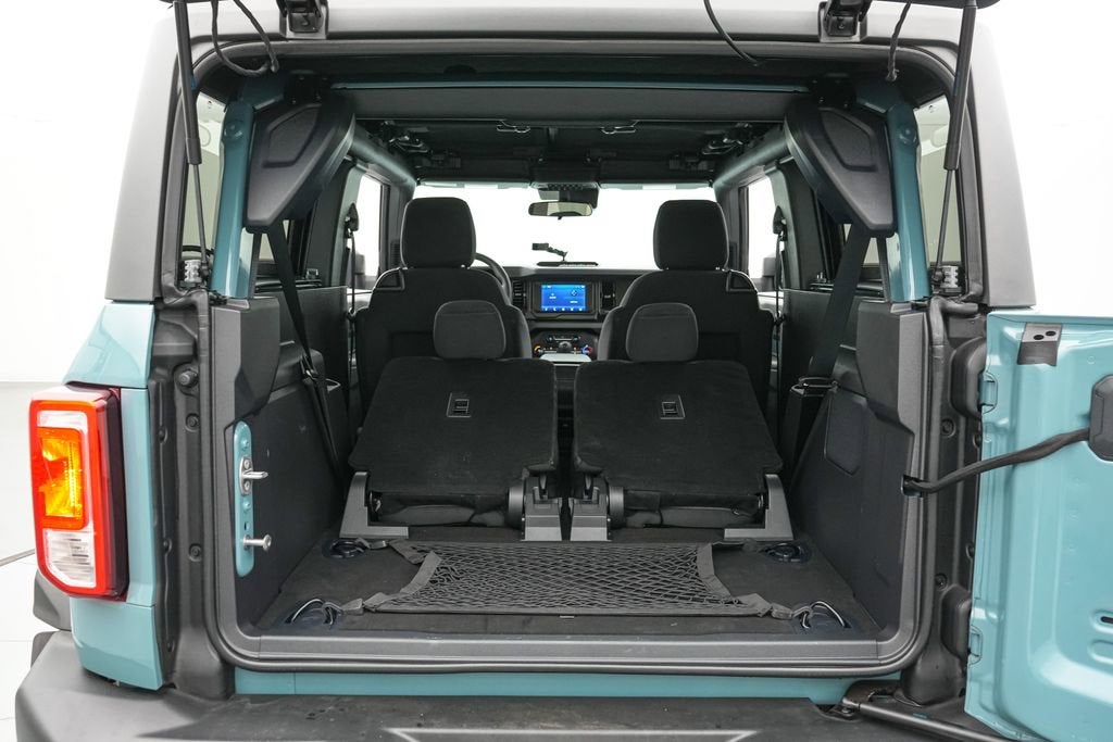 2023 Ford Bronco w/ Sasquatch Pkg