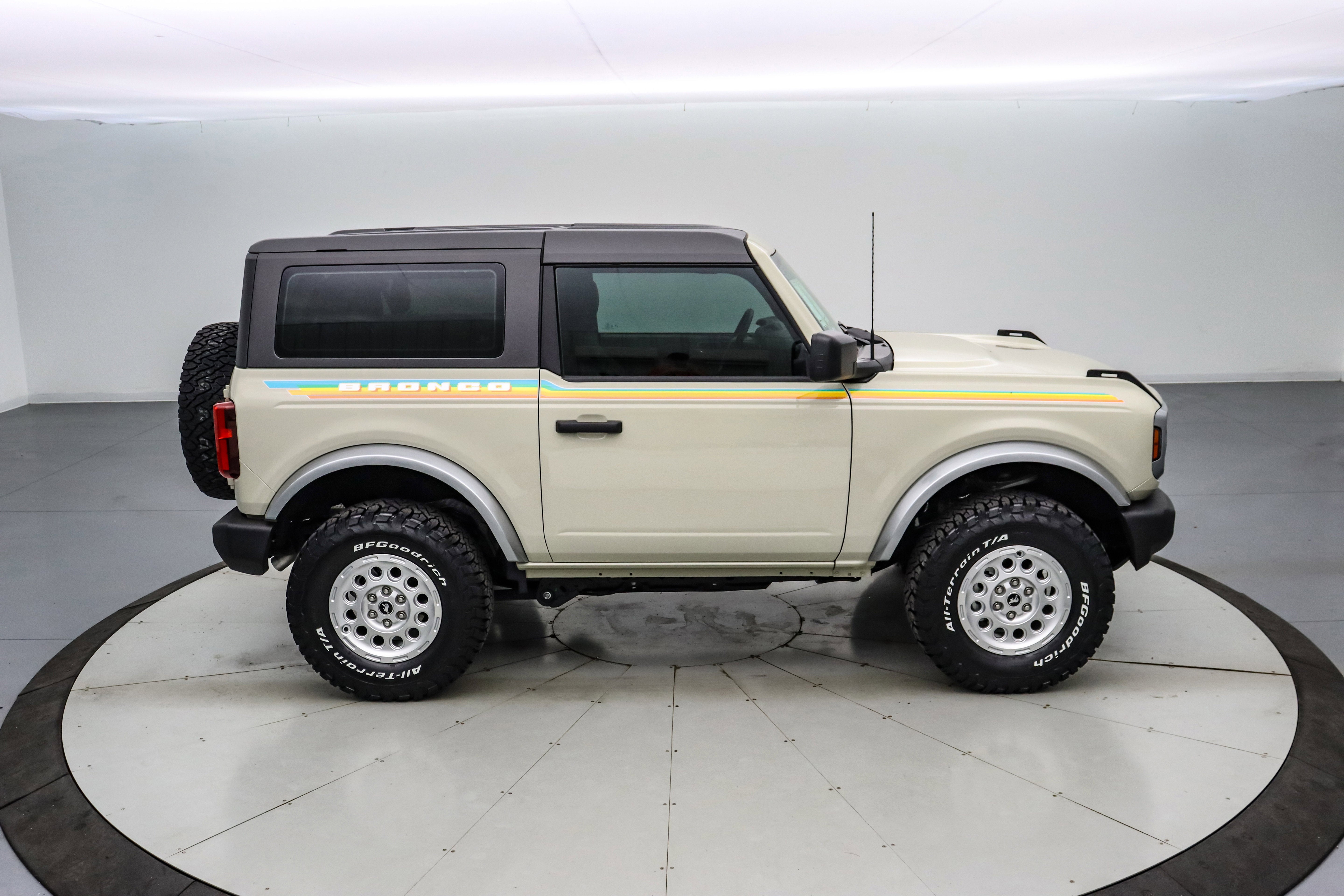 2025 Ford Bronco Coastal