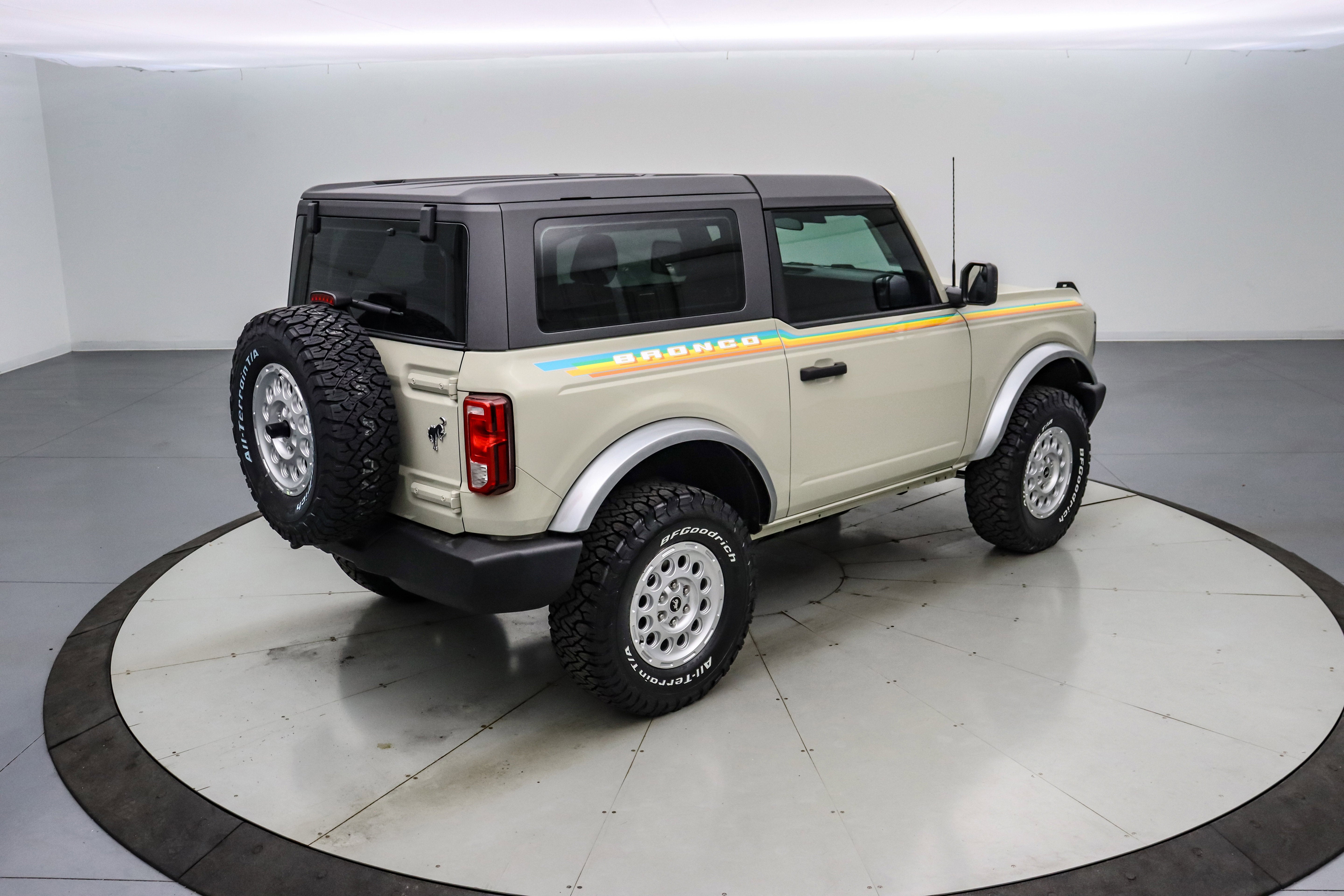 2025 Ford Bronco Coastal