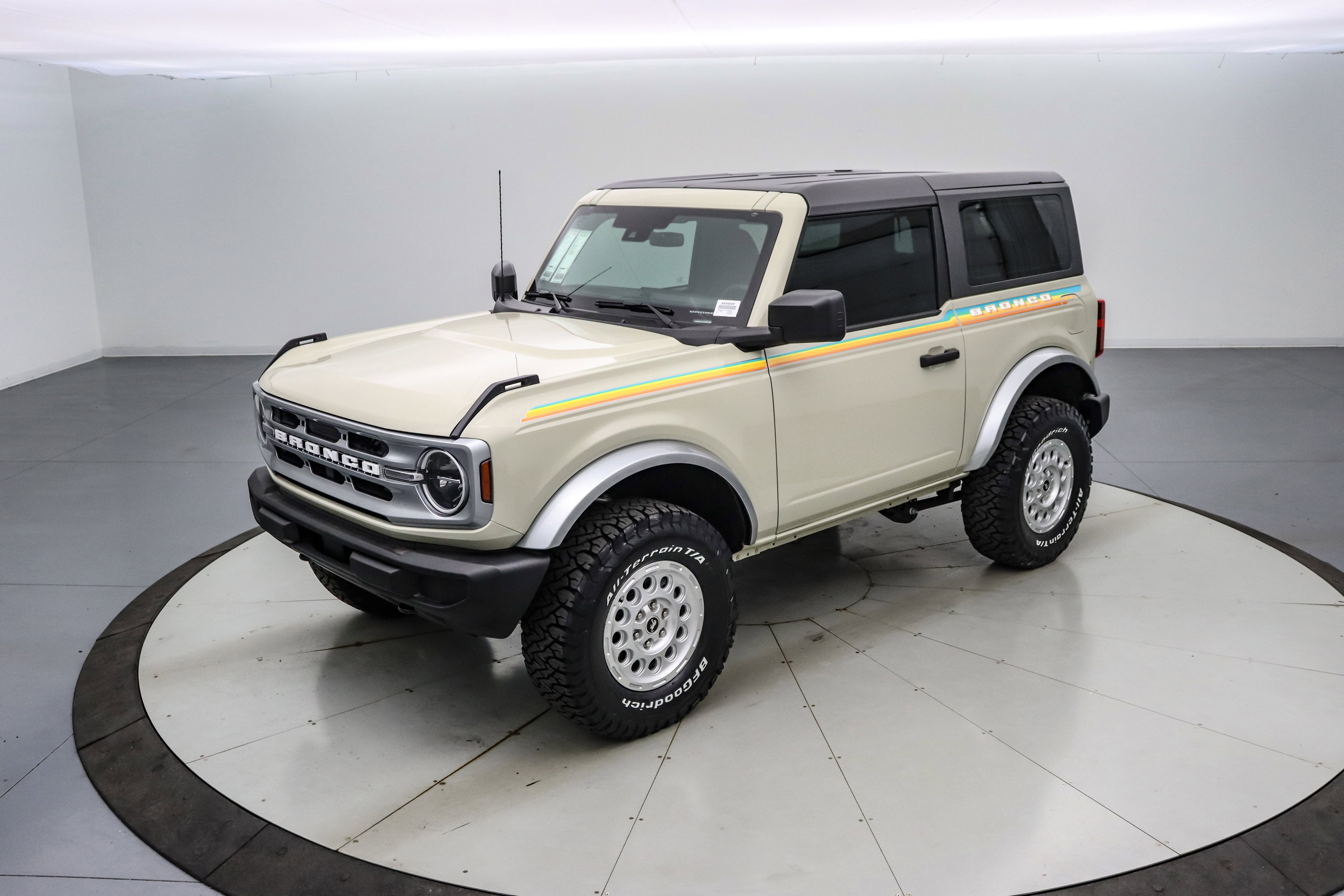 2025 Ford Bronco Coastal