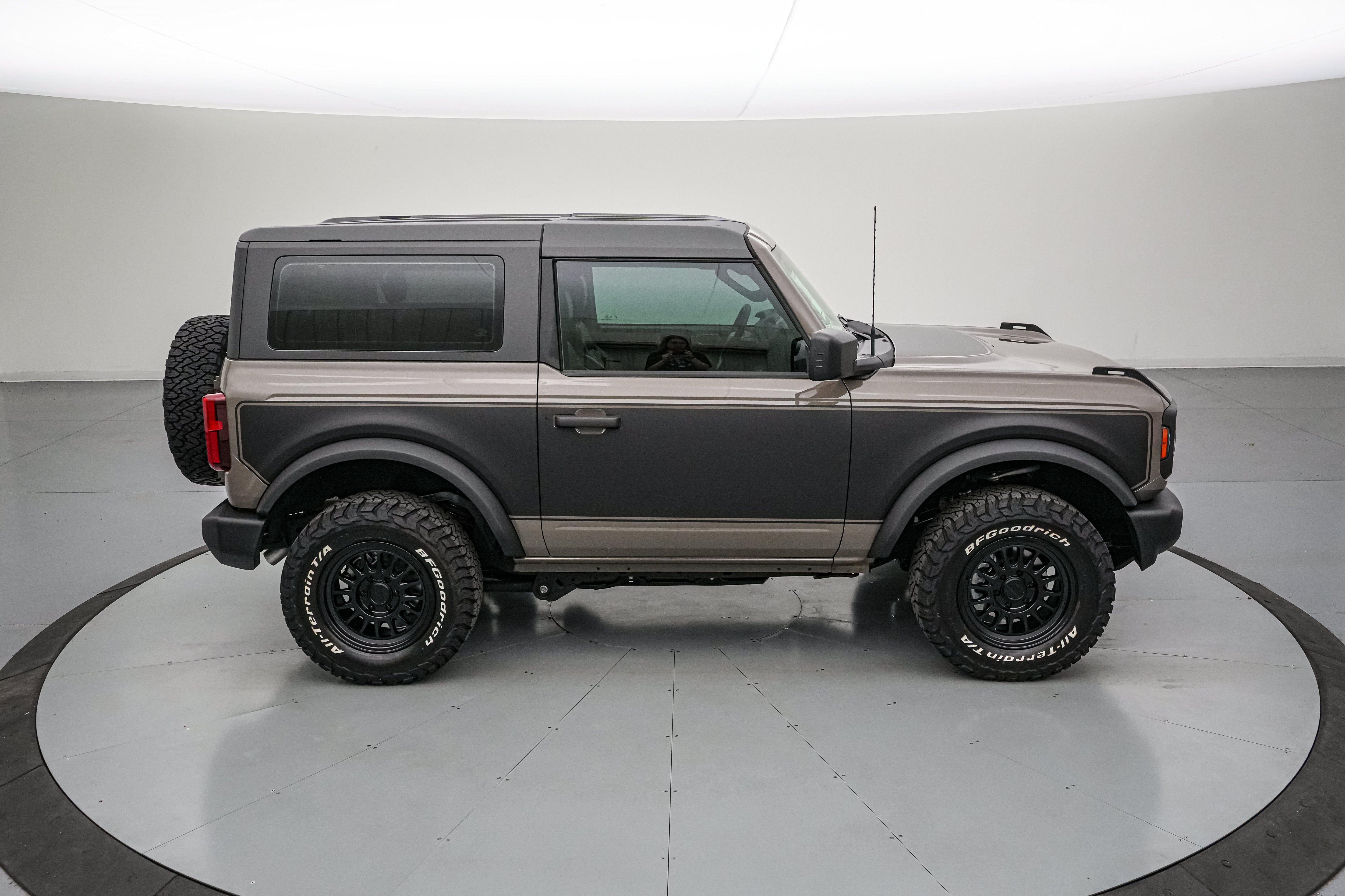 2026 Ford Bronco Vintage