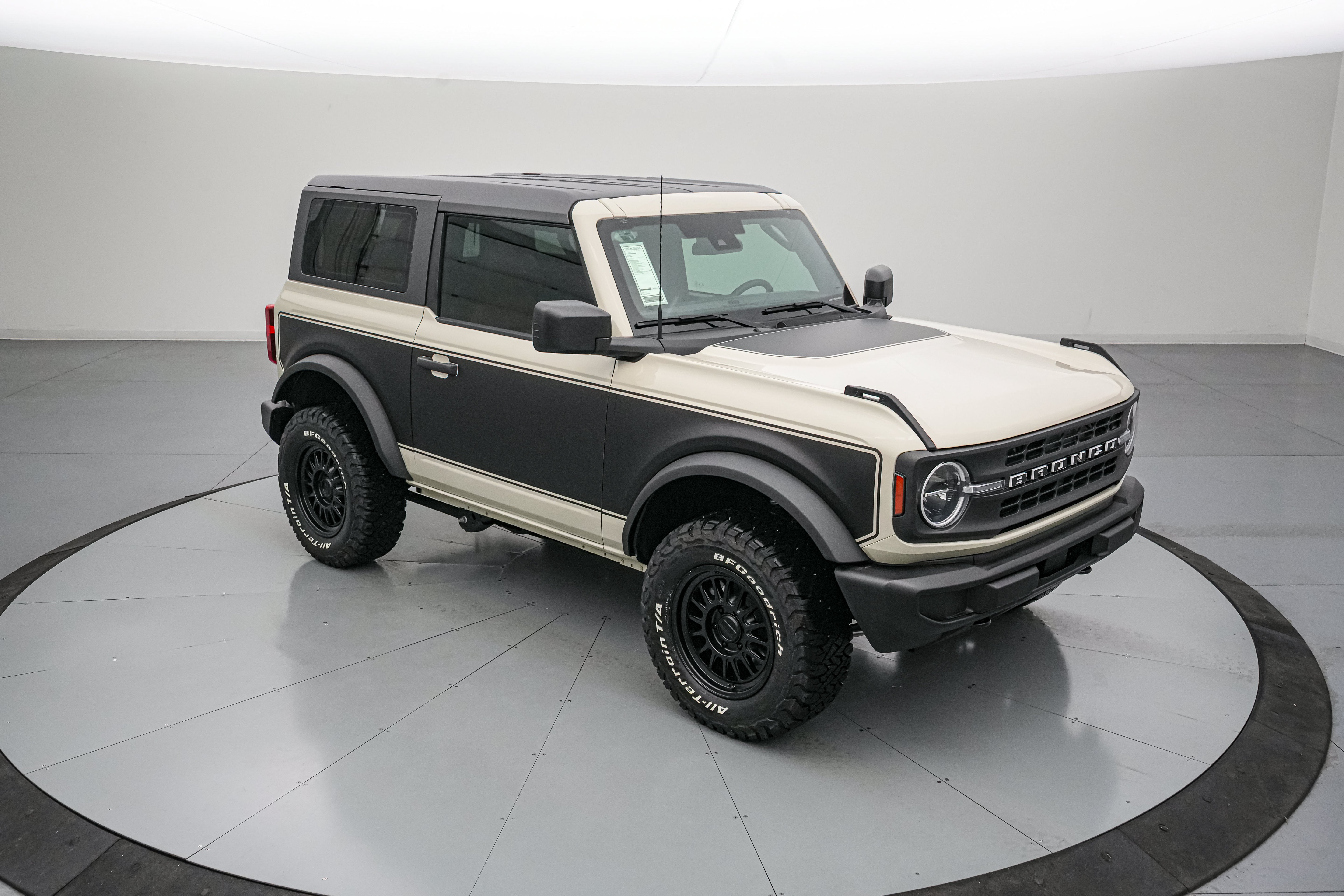2026 Ford Bronco Vintage