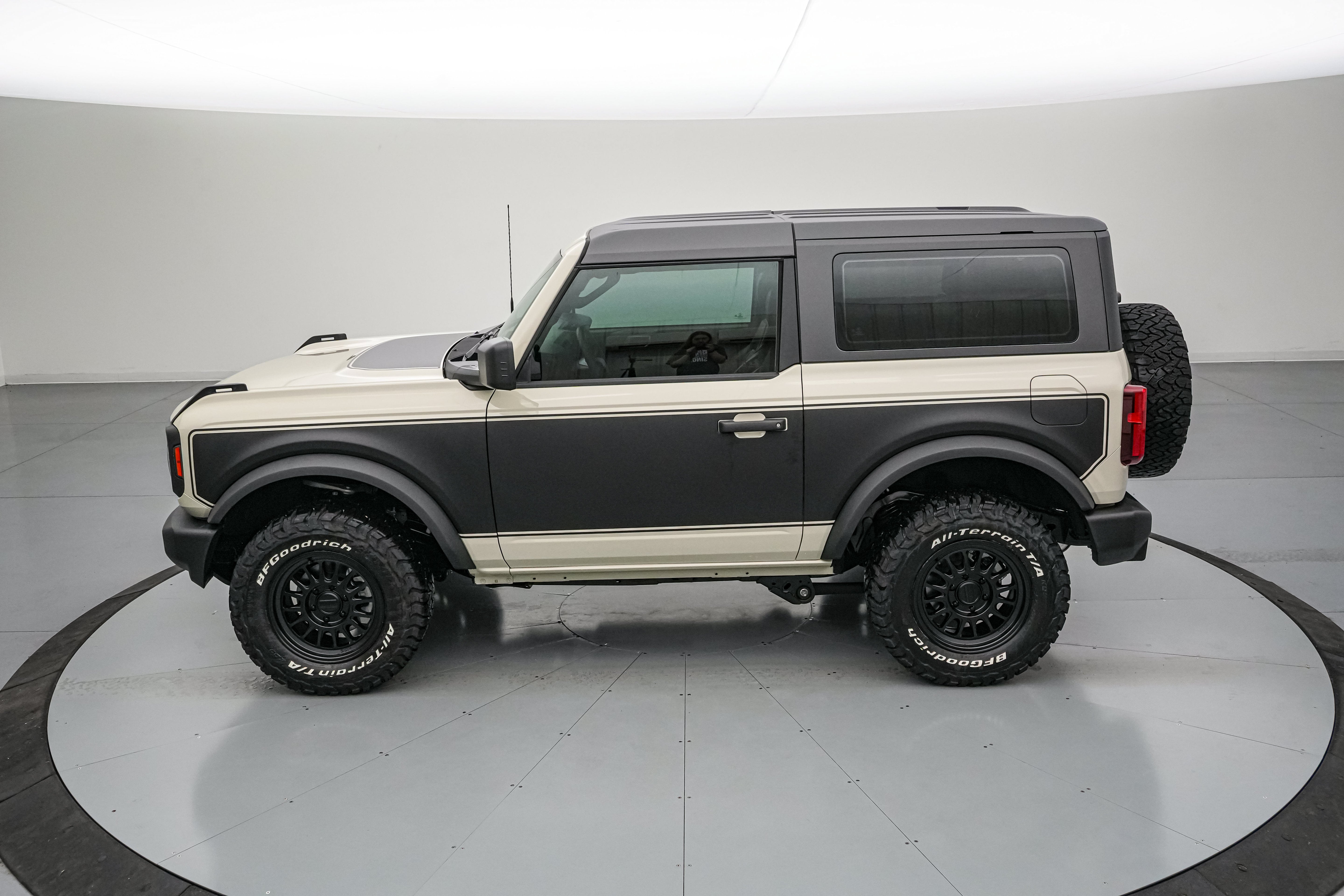 2026 Ford Bronco Vintage