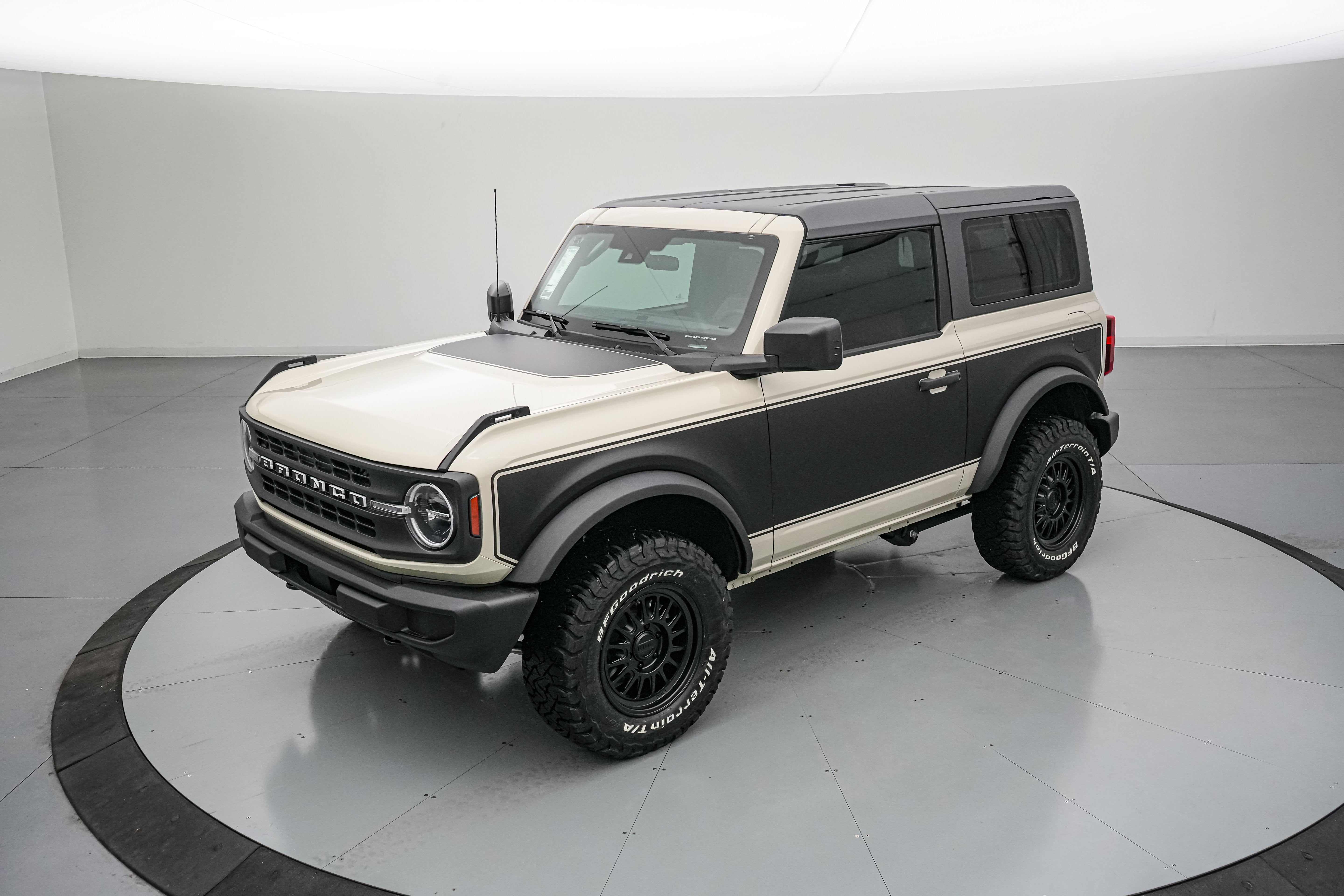2026 Ford Bronco Vintage