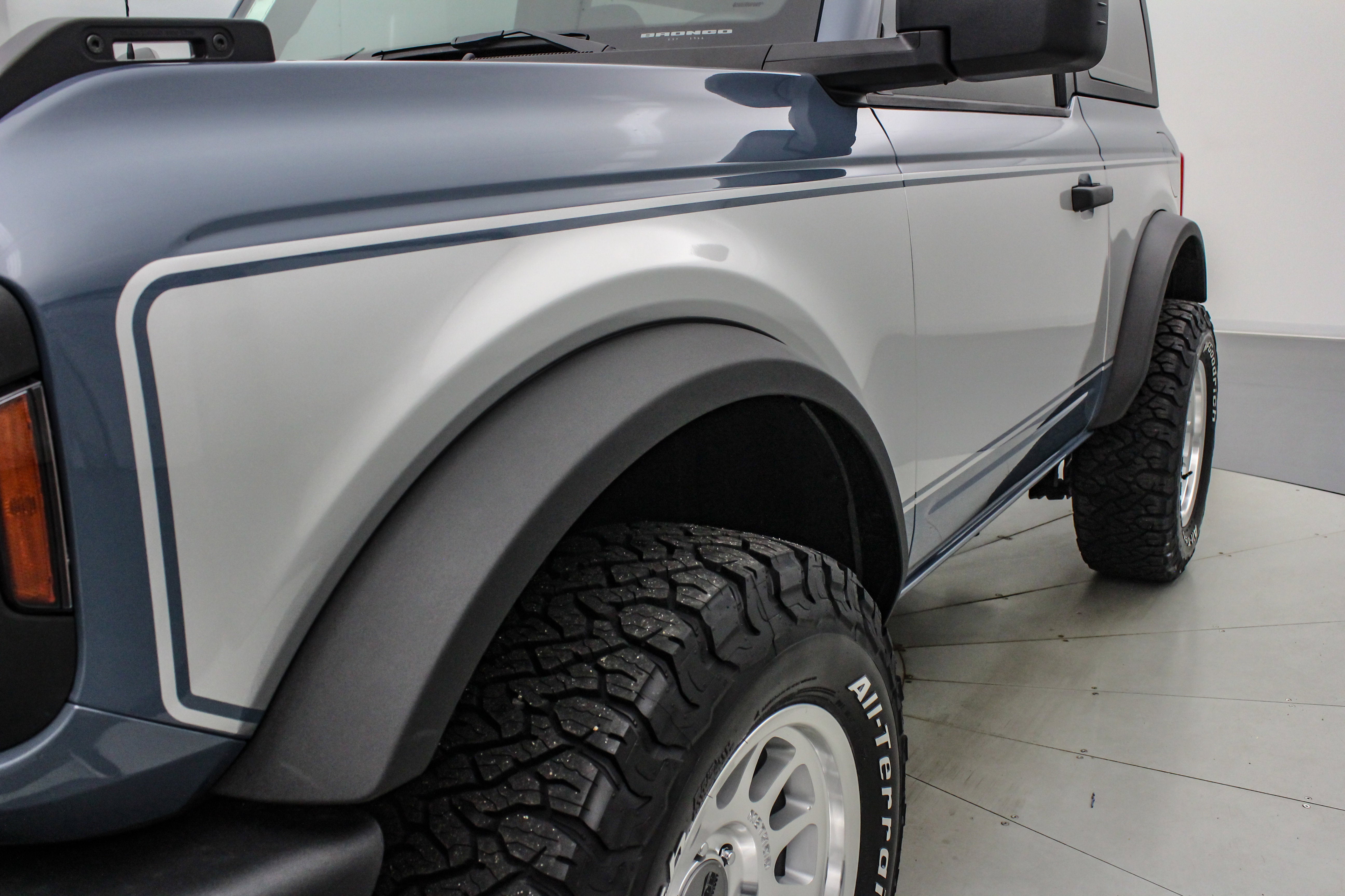 2025 Ford Bronco LMP Vintage