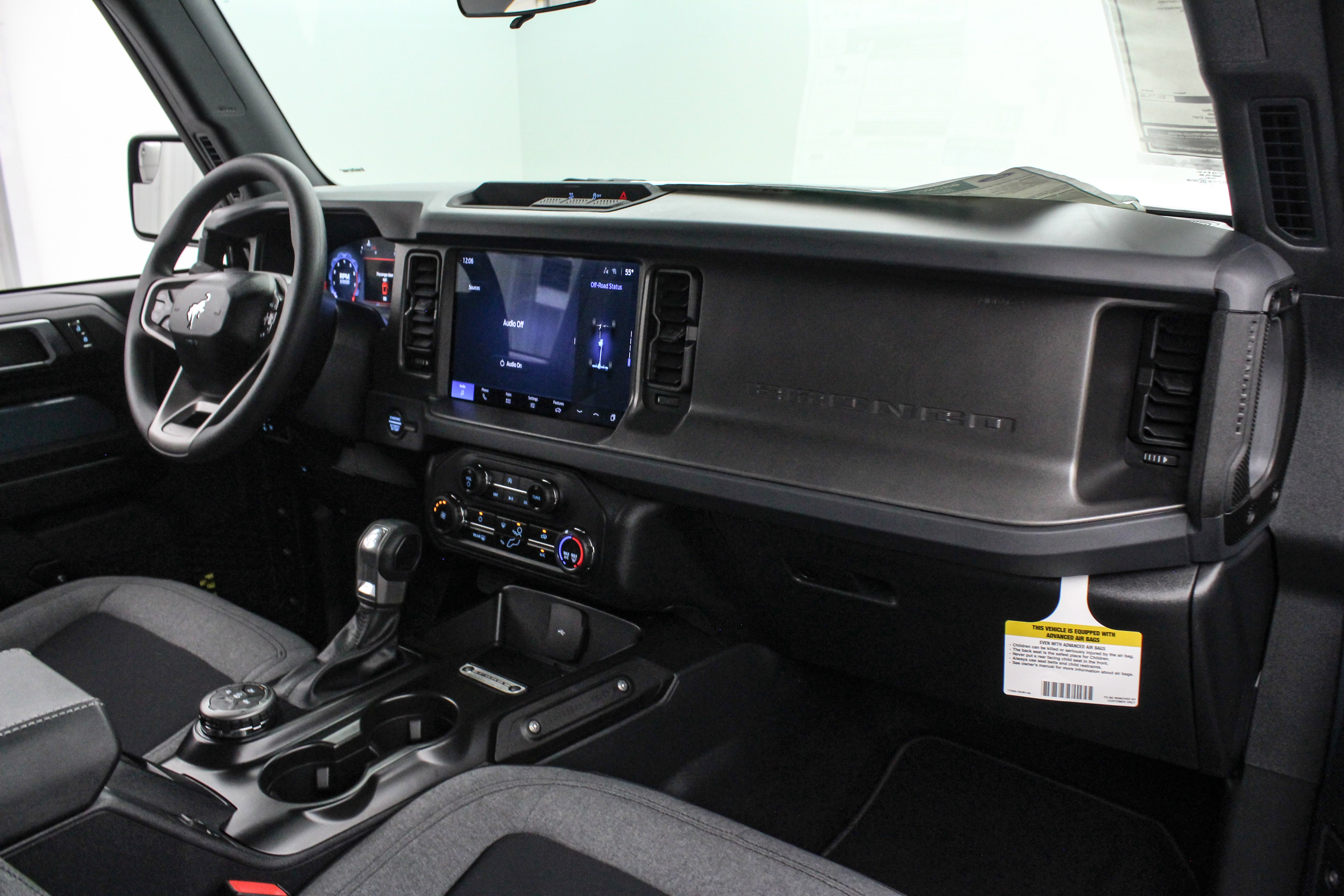 2025 Ford Bronco LMP Vintage