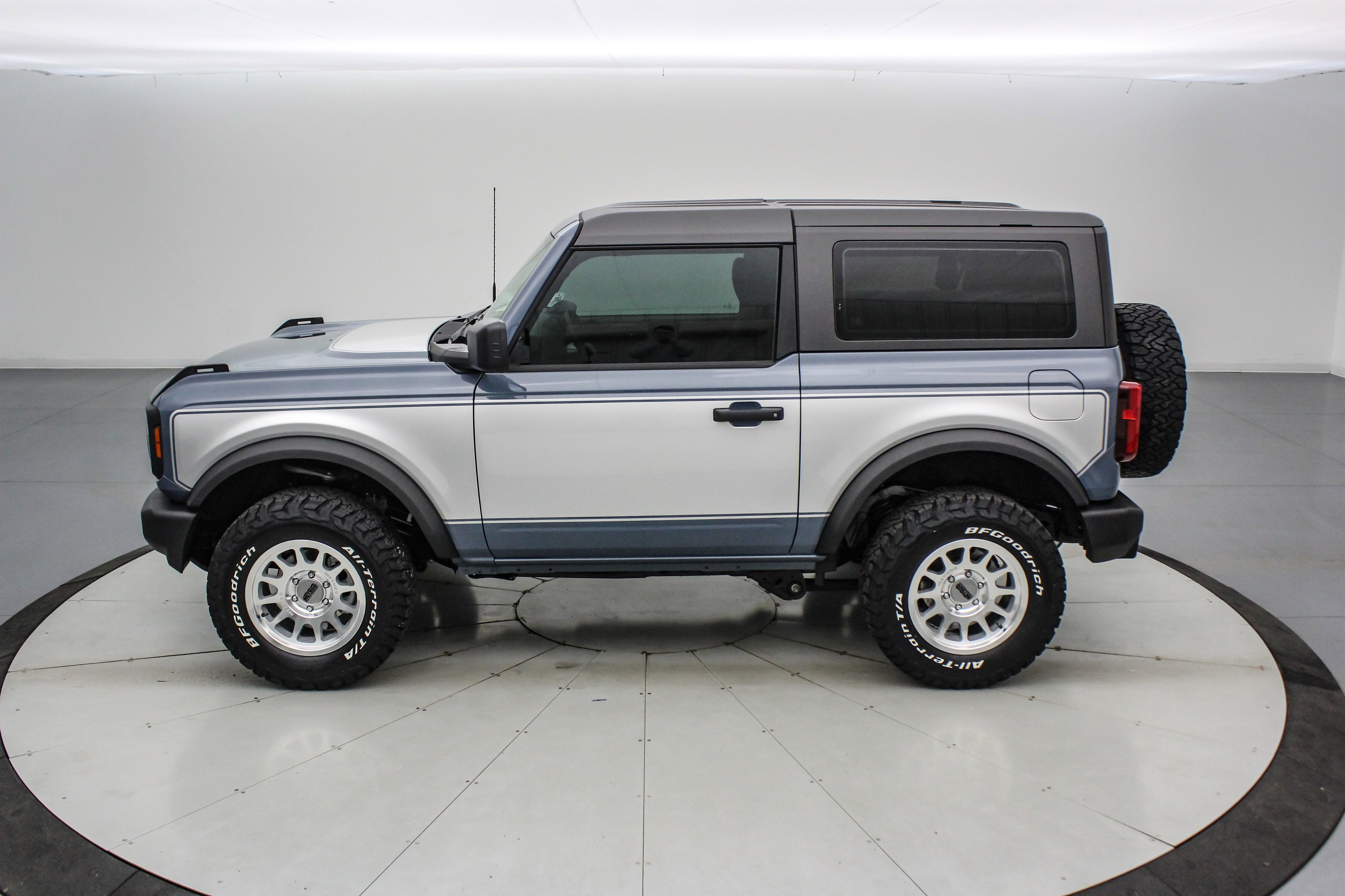 2025 Ford Bronco LMP Vintage